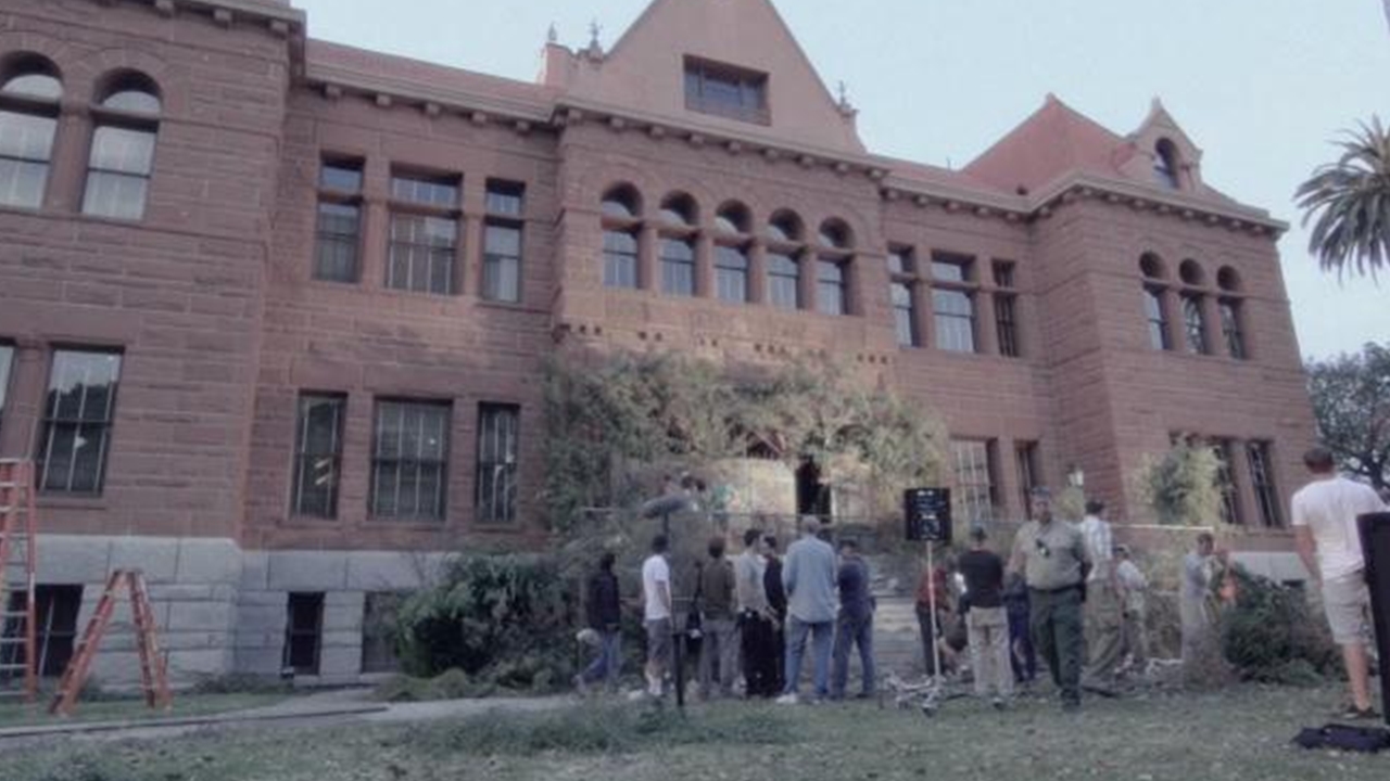 Inside the Asylum: Creating the Home of Horror Part I